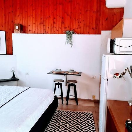 Studio In Herzliya, Near Idc & Park 外观 照片
