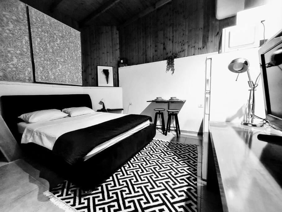 Studio In Herzliya, Near Idc & Park 外观 照片